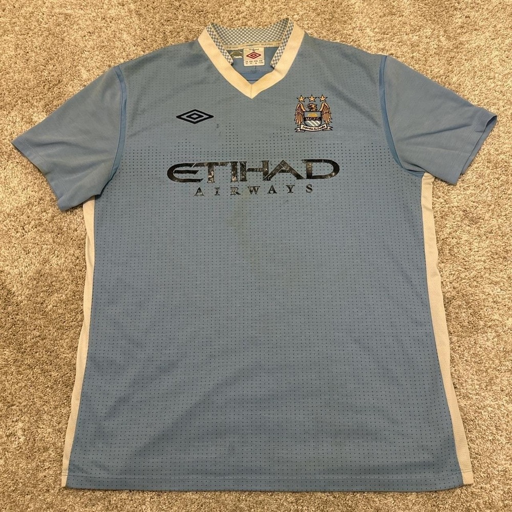 Vintage 2011/2012 Umbro Manchester City FC Home Jersey | 44 Large